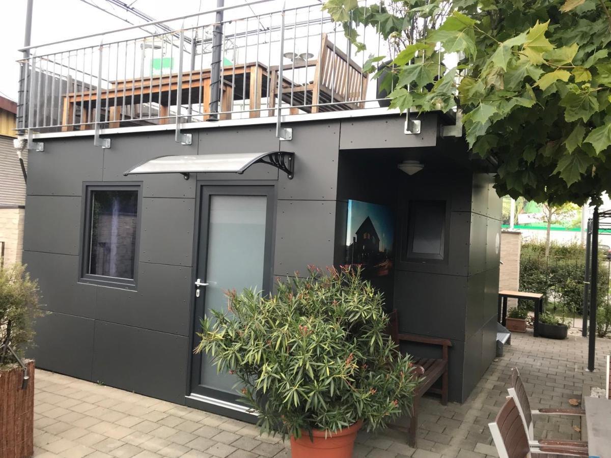 Tiny House Black Pearl Тетнанг Екстериор снимка